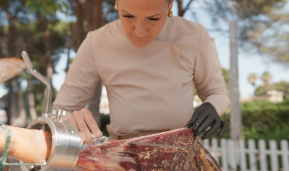Mireia-Sanchis-jamon-eventos